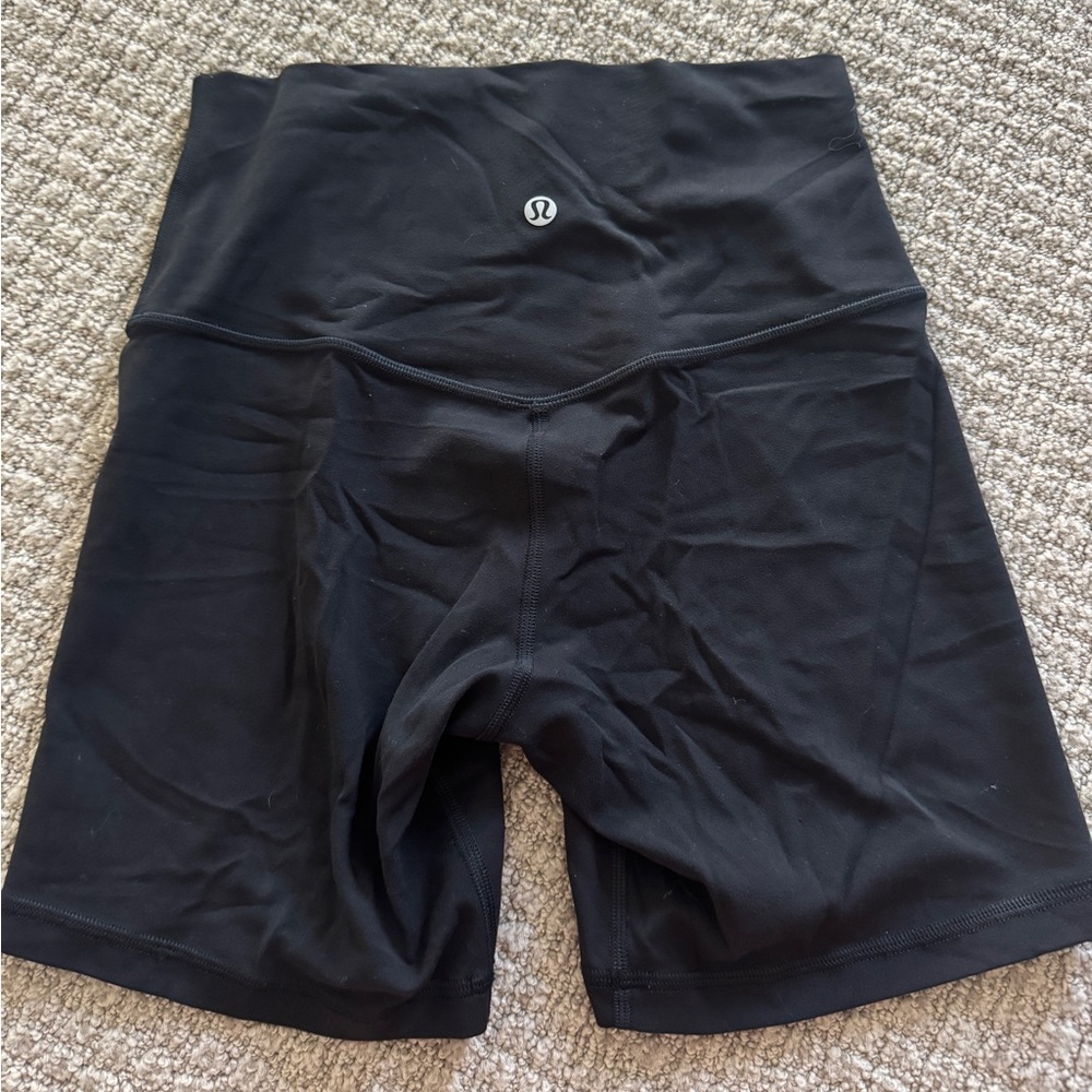 lululemon Black Align Shorts 6”